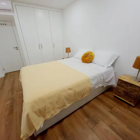 Apartamento Charmoso Em Azeitao. Azeitão