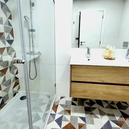 Apartamento Charmoso Em Azeitao. * Azeitão