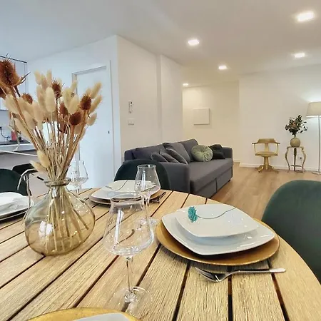 Apartamento Charmoso Em Azeitao. Azeitão